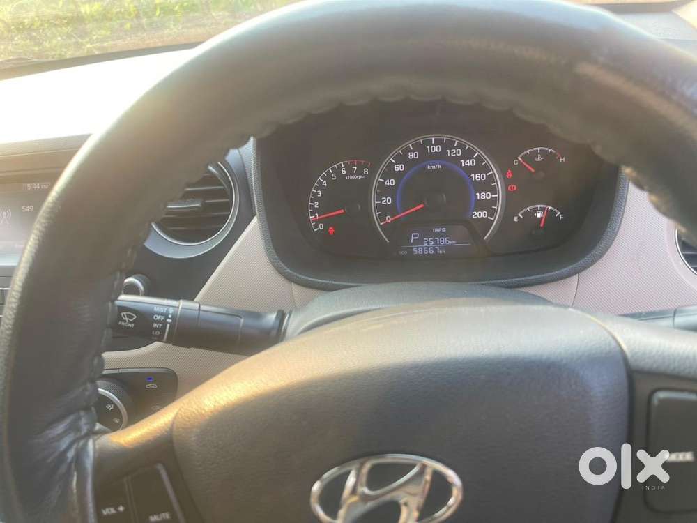 Hyundai I10 2018 Petrol 59000 Km Driven Automatic With Very Good Cond