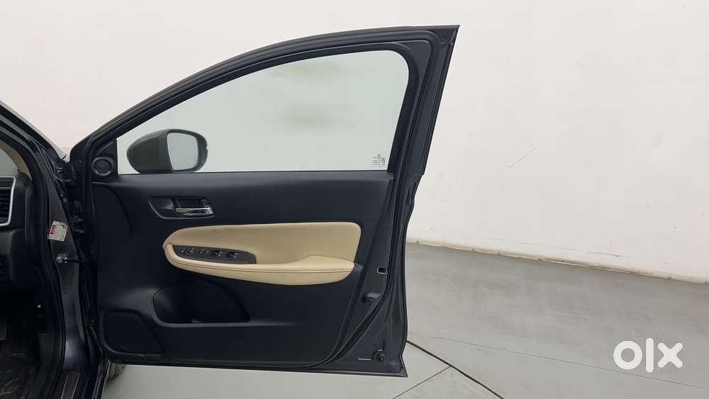 Honda City Zx Petrol Mt, 2022, Petrol