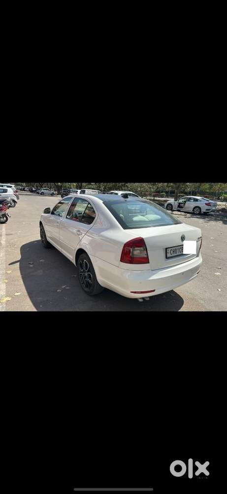 Skoda Laura 2012 Diesel Well Maintained