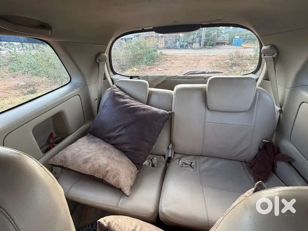 Toyota Innova Diesel 2011