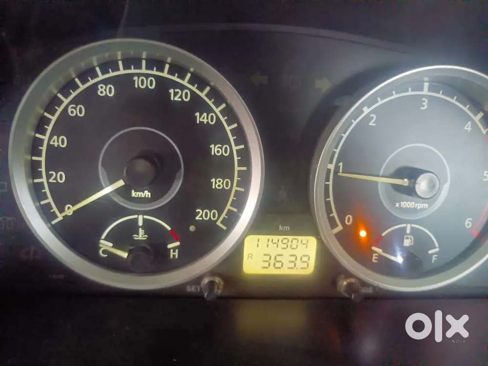 Tata Safari Storme 2015 Diesel 100000 Km Owner 2nd Ghr Me Hi Tranferen