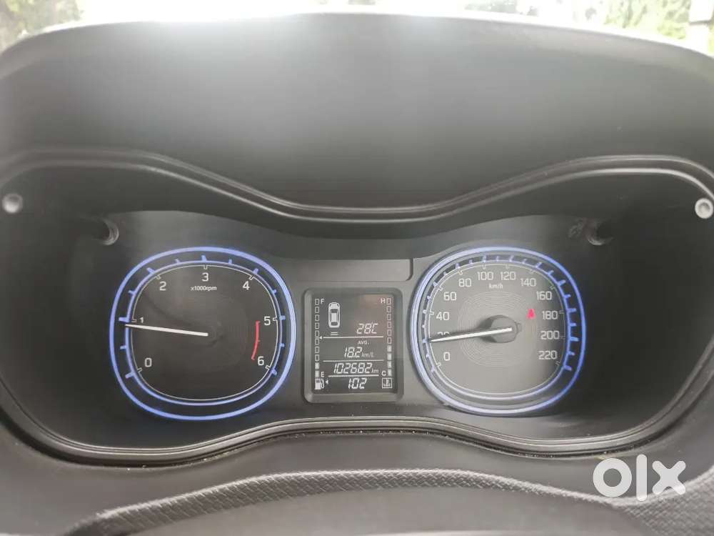 Maruti Suzuki Vitara Brezza 2016 Dual Tone
