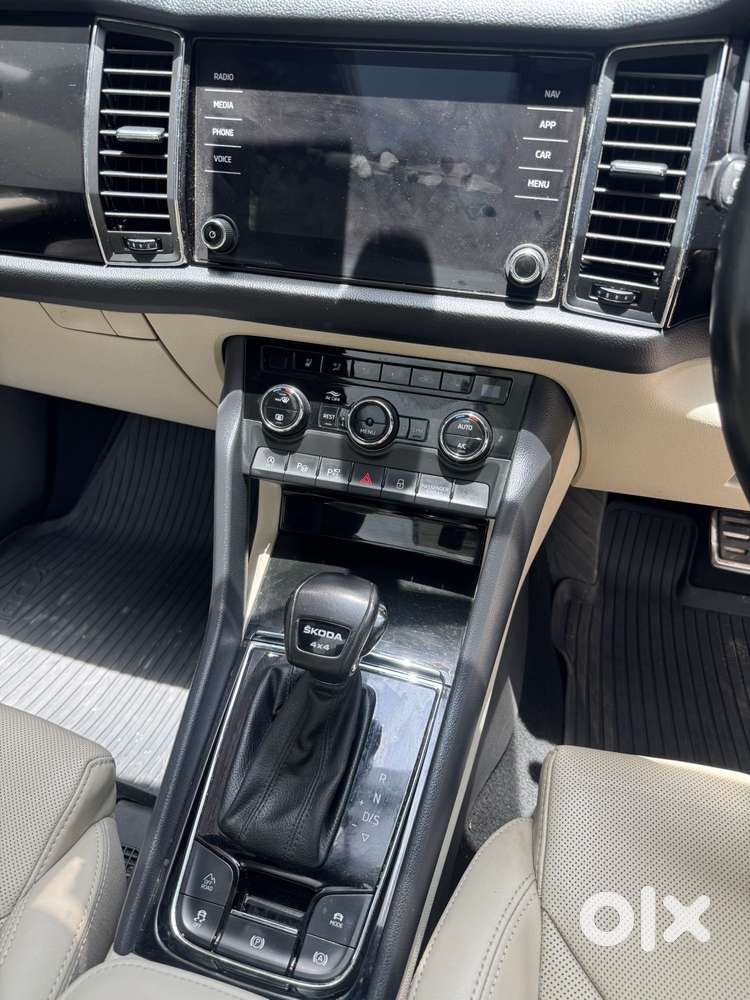 Skoda Kodiaq 2.0 L&k Tsi Dsg, 2022, Petrol