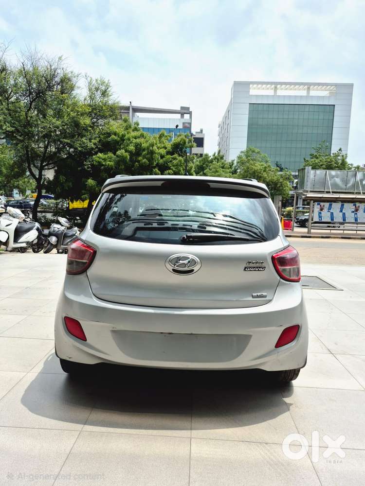 Hyundai Grand I10 Asta 1.1 Crdi (o), 2014, Petrol