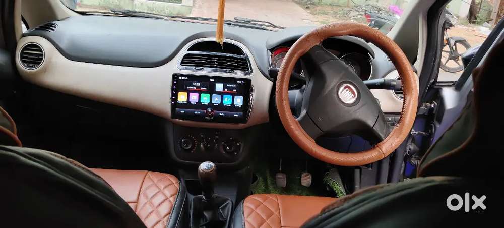 Fiat Punto 2016 Diesel 85000 Km Driven, Mileage 28+