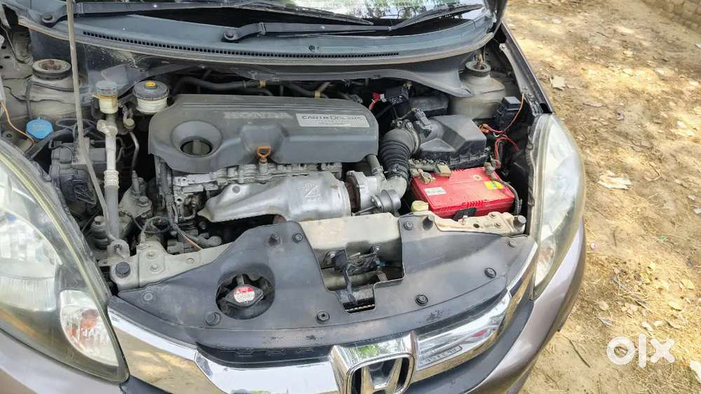 Honda Mobilio V I-vtec 2015 Urgent Sale Money Problem