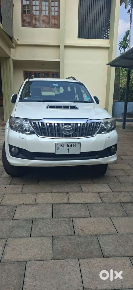 Toyota Fortuner 3.0 4x2 Automatic, 2013, Diesel