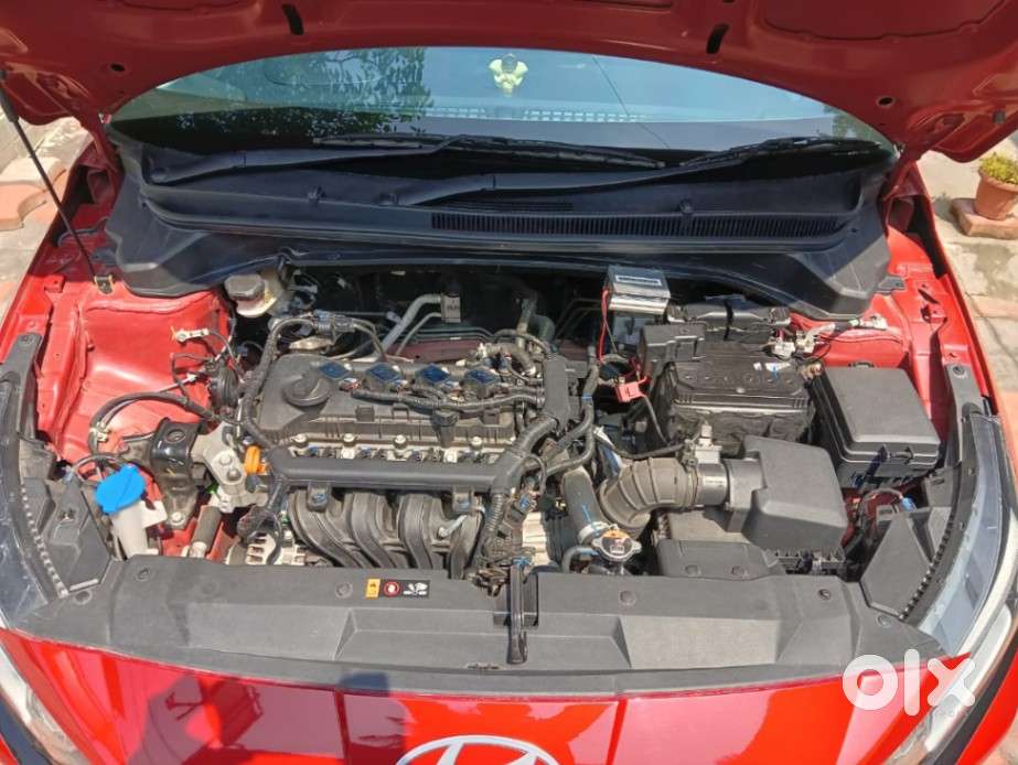 Hyundai I20 Asta (o) 1.2 Ivt, 2024, Petrol