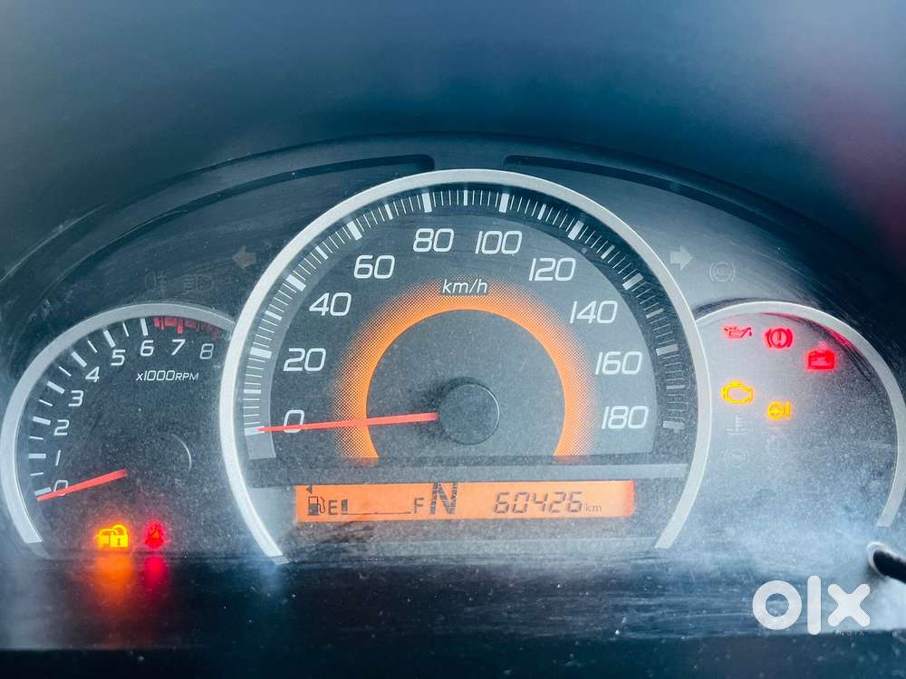 Maruti Suzuki Wagon R Vxi Amt1.2, 2016, Petrol