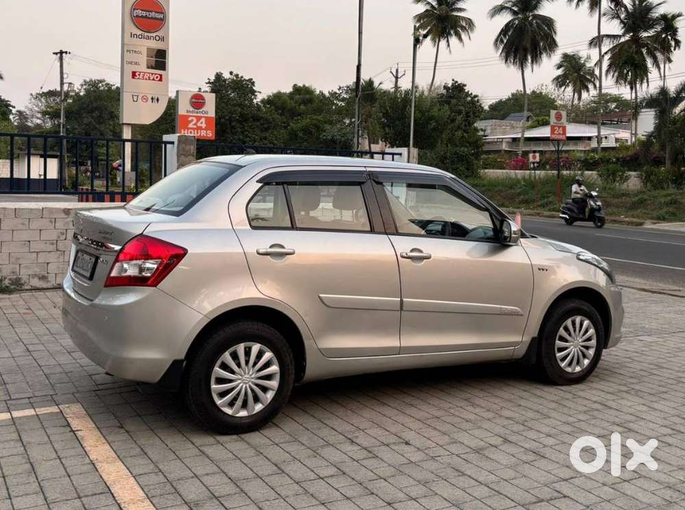 Maruti Suzuki Dzire 1.2 Vxi, 2015, Petrol