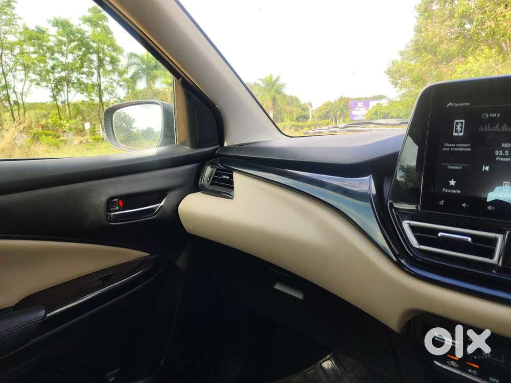 Toyota Glanza 1.2 V Amt, 2024, Petrol