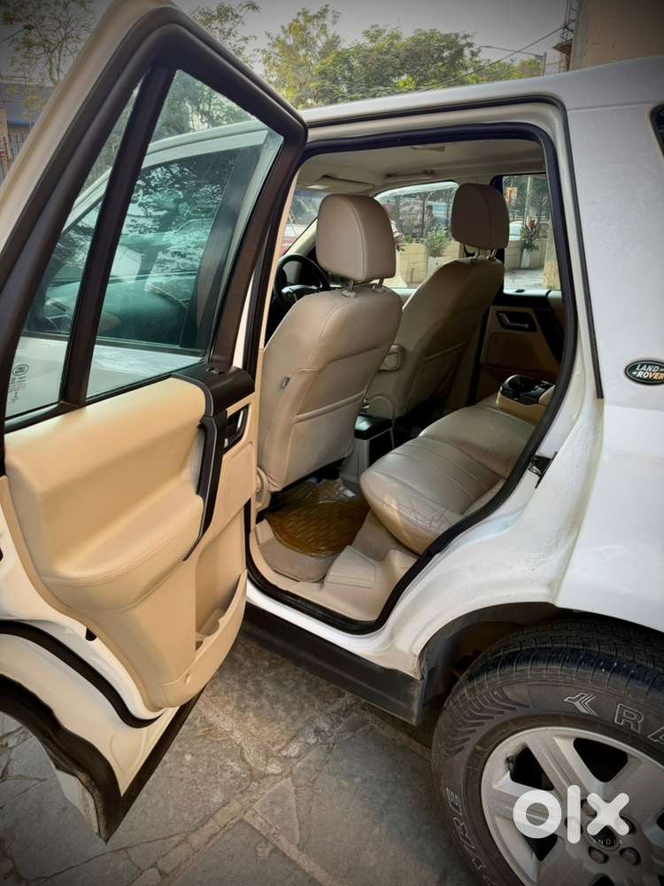 Land Rover Freelander 2 2014, Vvip Number