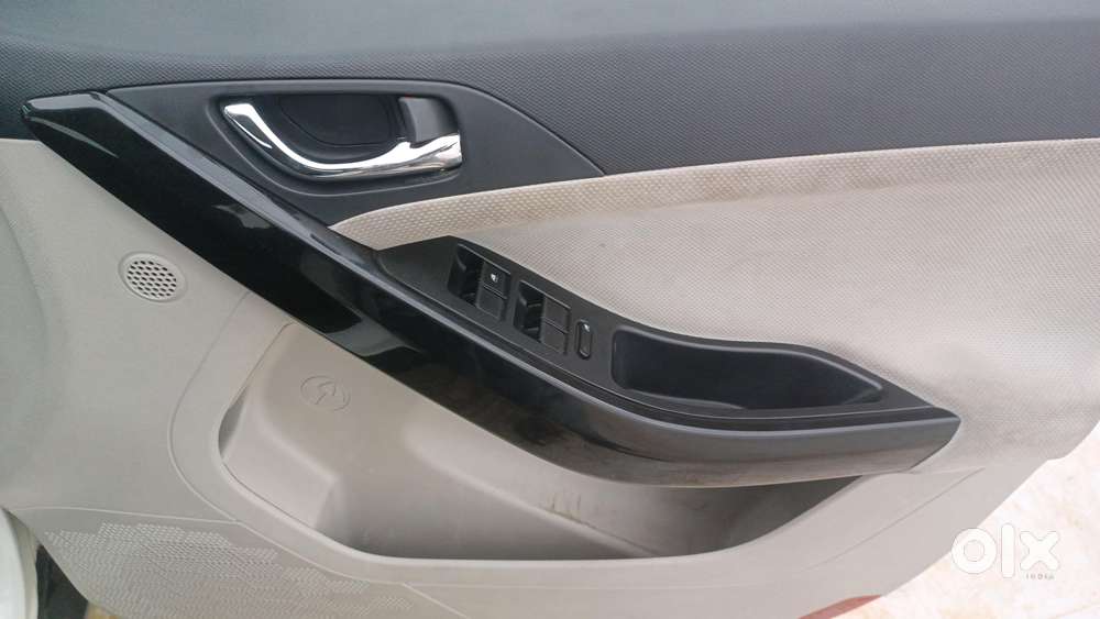 Tata Nexon 1.2 Revotron Xza Plus Premium, 2021, Petrol