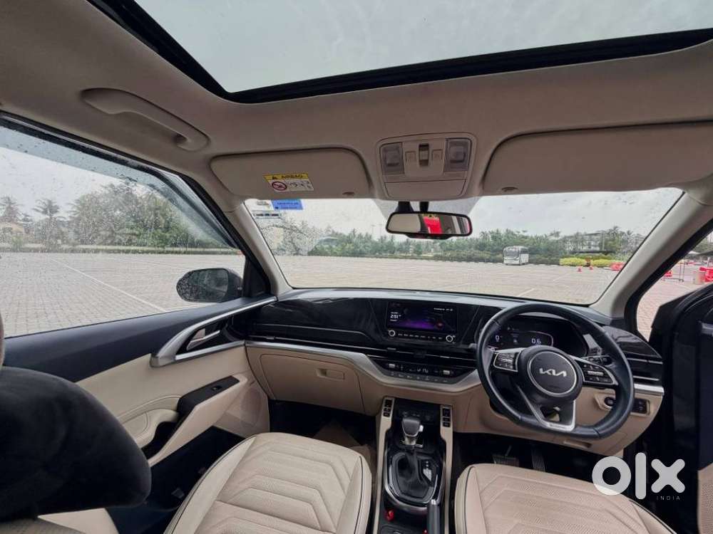 Kia Carens 1.4 Luxury Plus 6 Str, 2022, Petrol