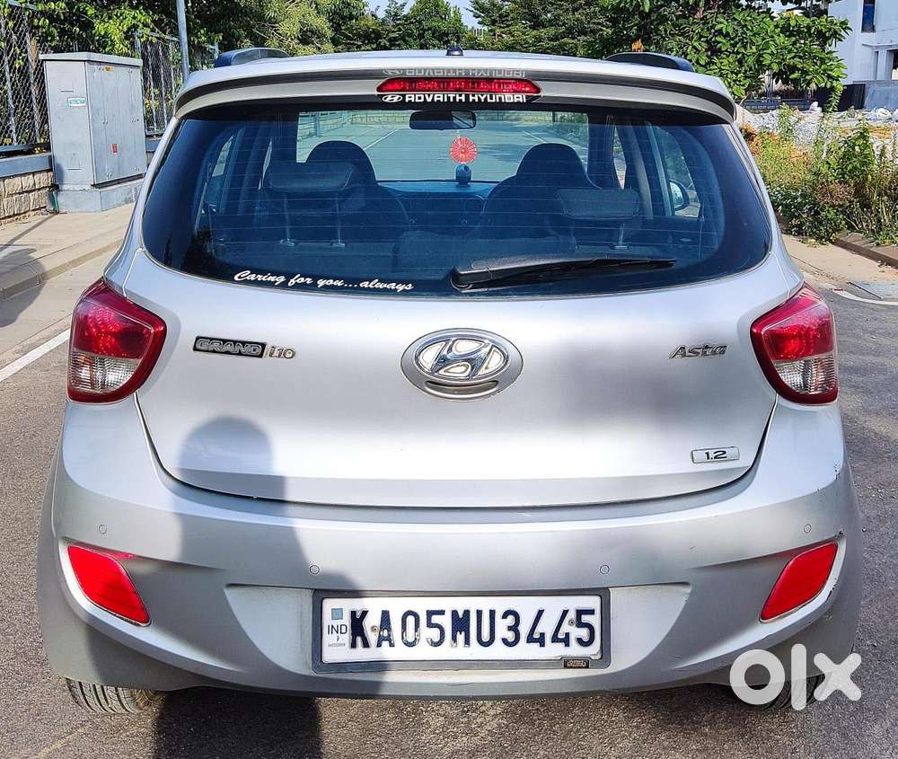 Hyundai Grand I10 Asta Option, 2016, Petrol