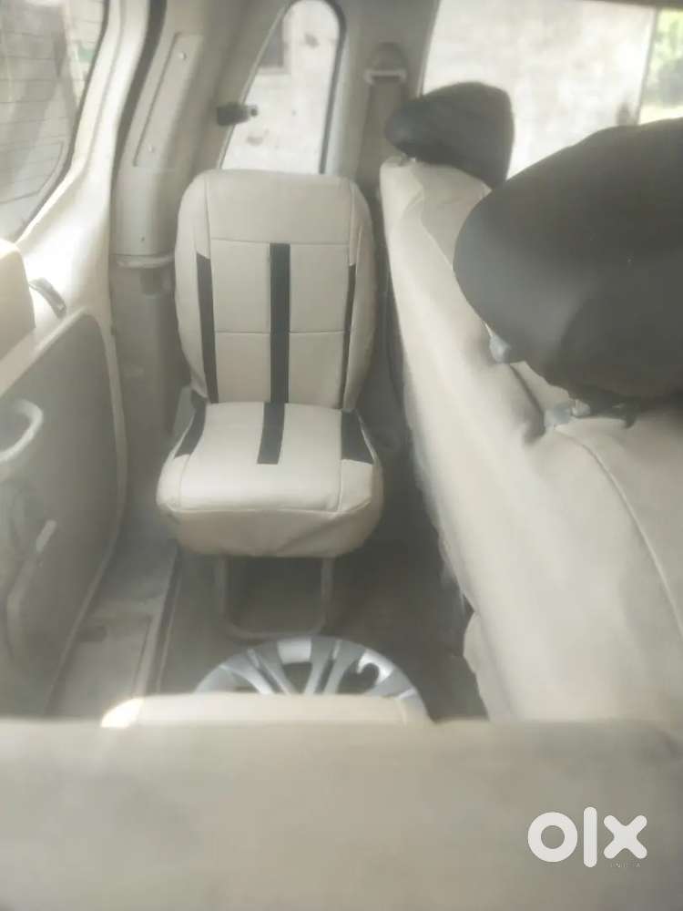 Mahindra Quanto 1.5 C4 2018