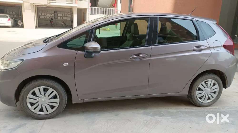Honda Jazz 2016 Petrol 38000 Km Driven