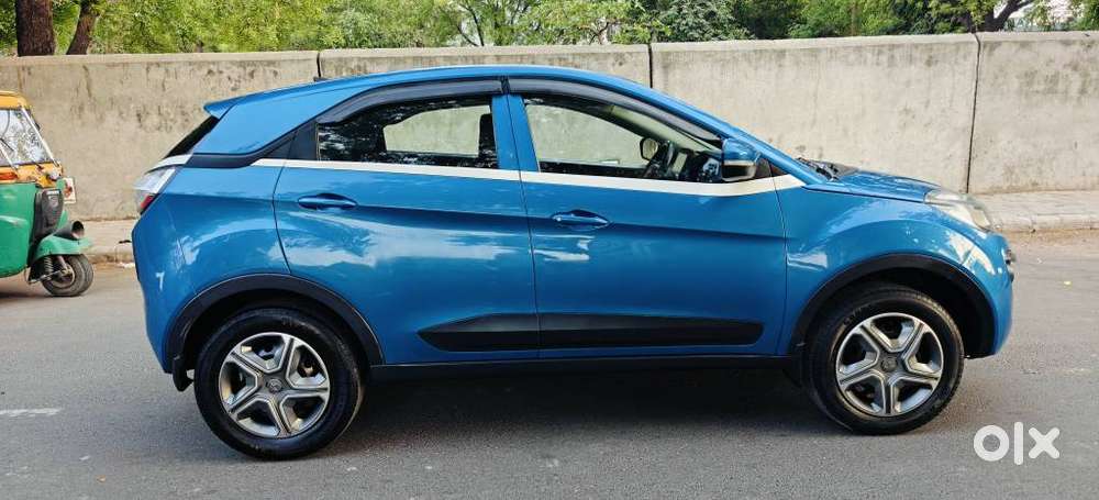 Tata Nexon 1.2 Revotron Xm (s), 2018, Cng & Hybrids