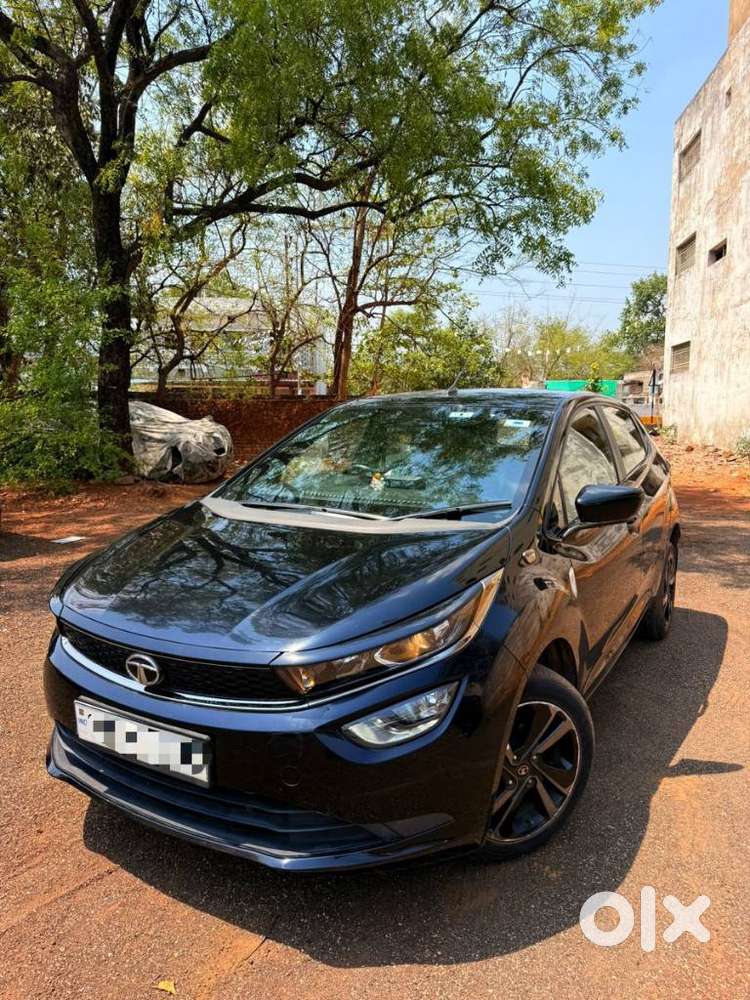 Tata Altroz Xza Plus (s) Dark Edition, 2022, Petrol