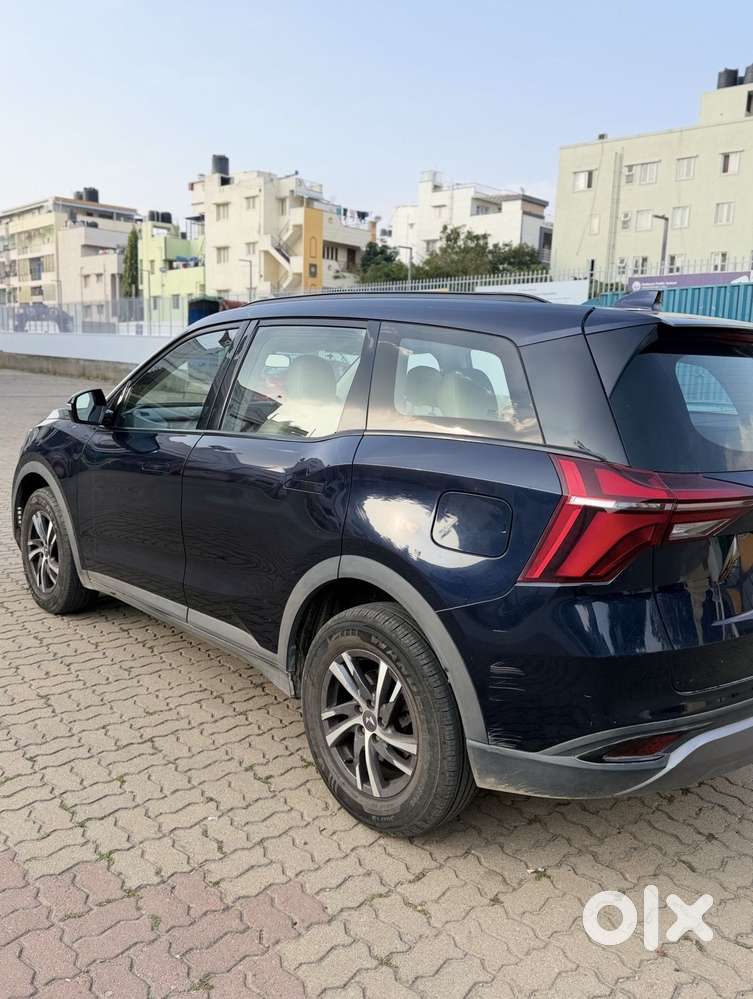 Mahindra Xuv700 2.0 Ax 5 Petrol At Str, 2022, Petrol