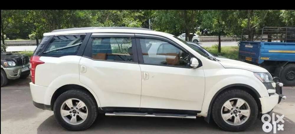 Mahindra Xuv500 2.2 W8 2014