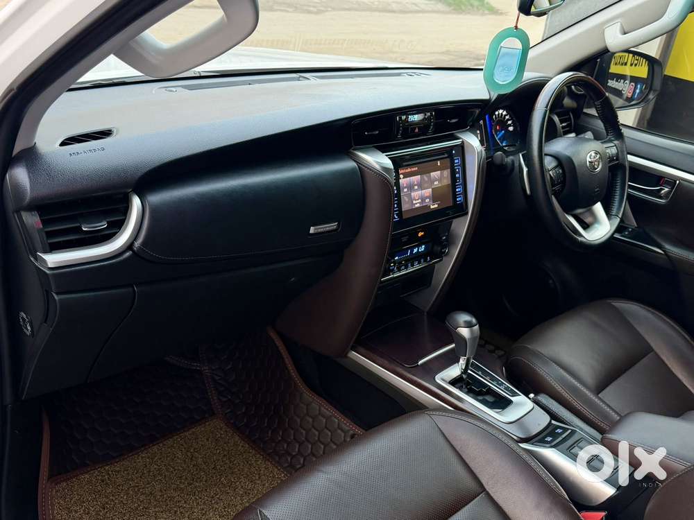 Toyota Fortuner 3.0 4x2 Automatic, 2020, Diesel