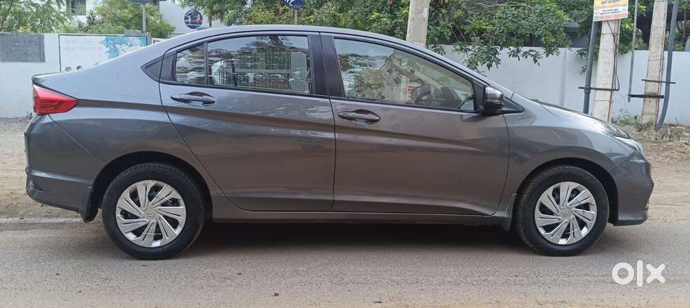 Honda City I-vtec Sv, 2017, Petrol
