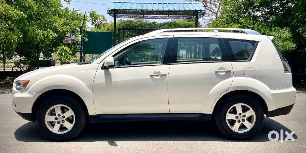 Mitsubishi Outlander 2.4 Cvt, 2010, Petrol