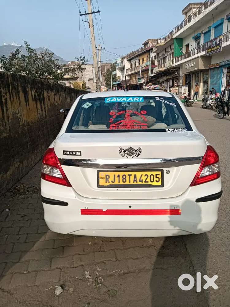 Maruti Dzire 1.2 Tour 2022 One Hand