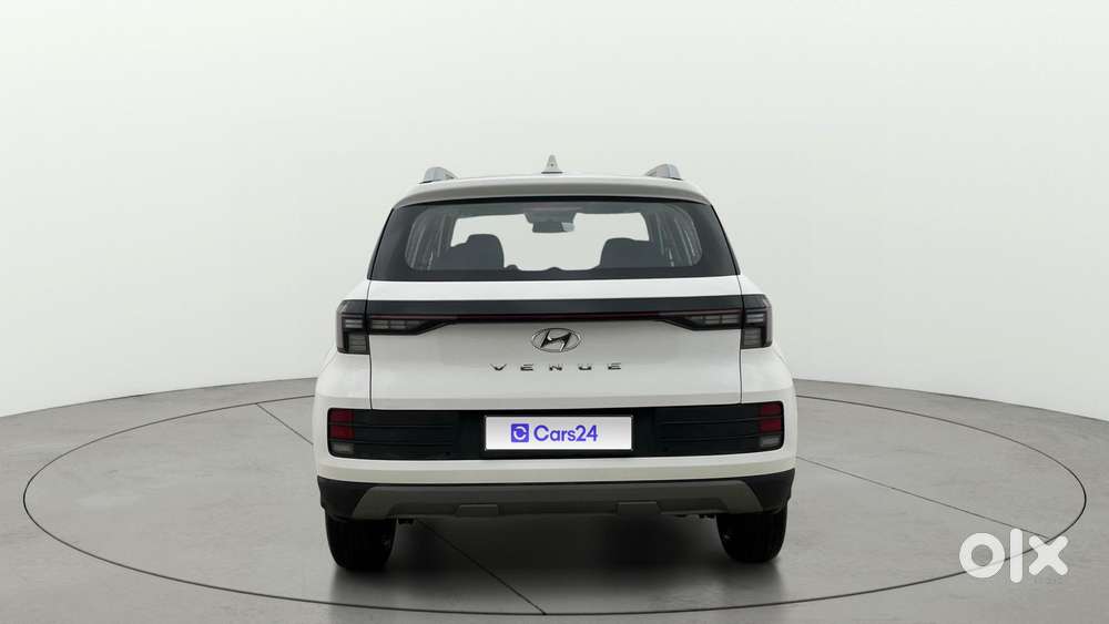 Hyundai Venue 1.2 S (o), 2025, Petrol