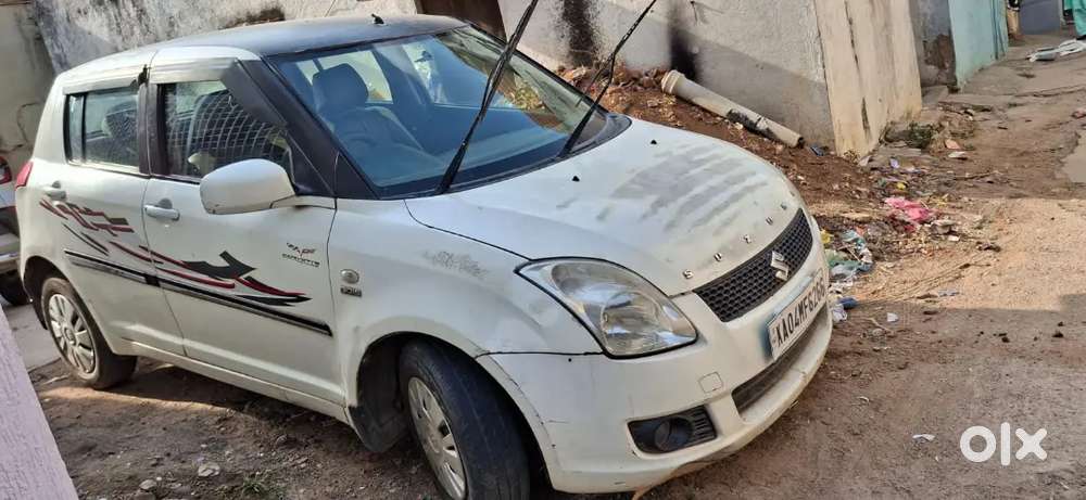 Maruti Suzuki Swift Vdi 2008 Diesel 130000 Km Driven
