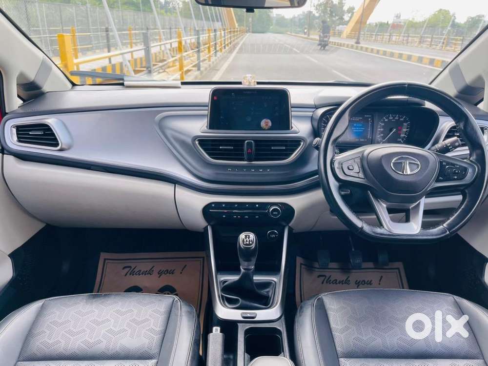 Tata Altroz Xz+ Petrol
