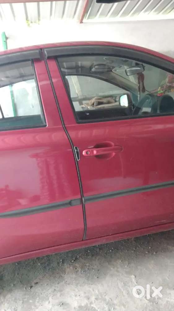 Nissan Micra Active Safety 2015