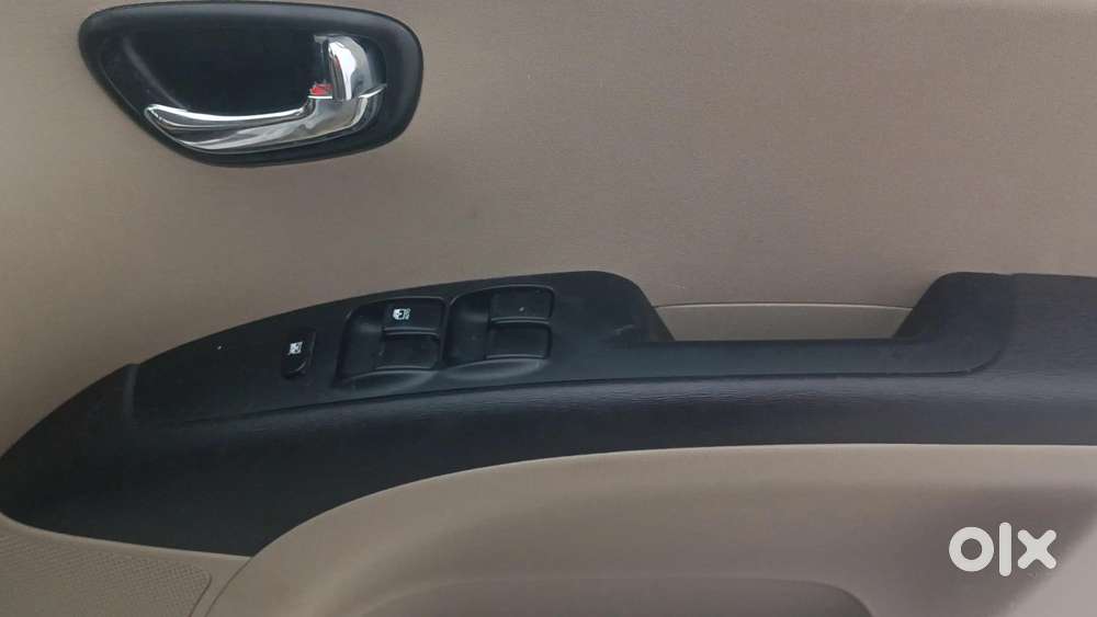 Hyundai I10 Sportz 1.1l, 2013, Petrol