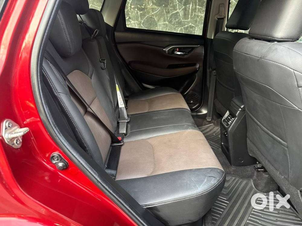 Toyota Urban Cruiser Hyryder 1.5 V Hybrid, 2024, Cng & Hybrids