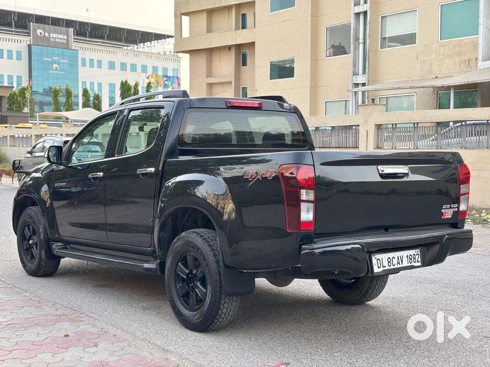 Isuzu V-cross Z 4x4 Mt, 2018, Diesel