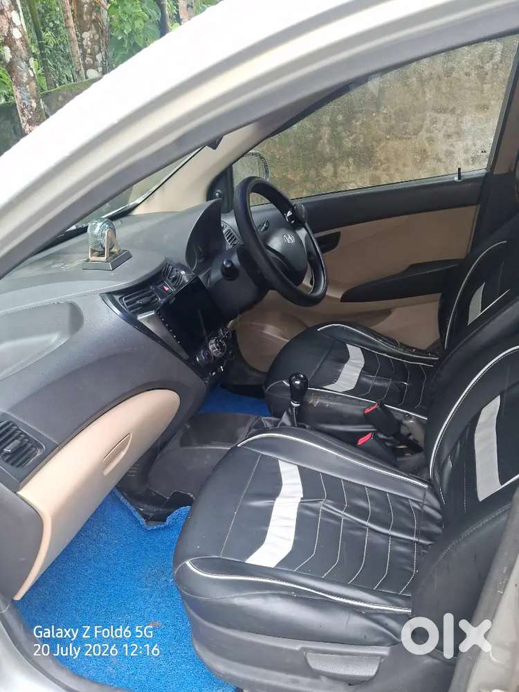 Hyundai Eon Magna + 2012