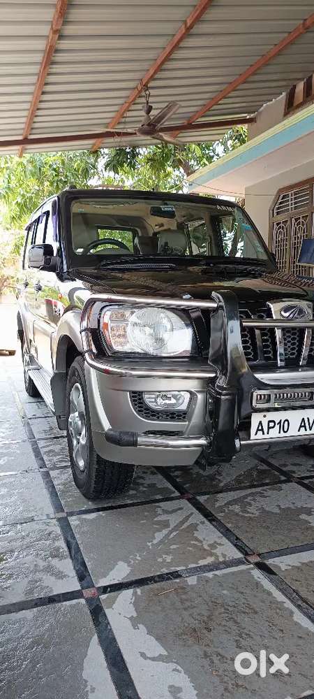 Mahindra Scorpio 2010 Diesel Variant