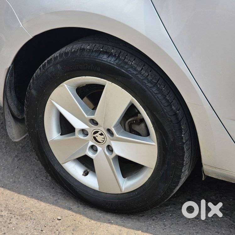 Skoda Octavia Ambition 1.8 Tsi At, 2017, Petrol