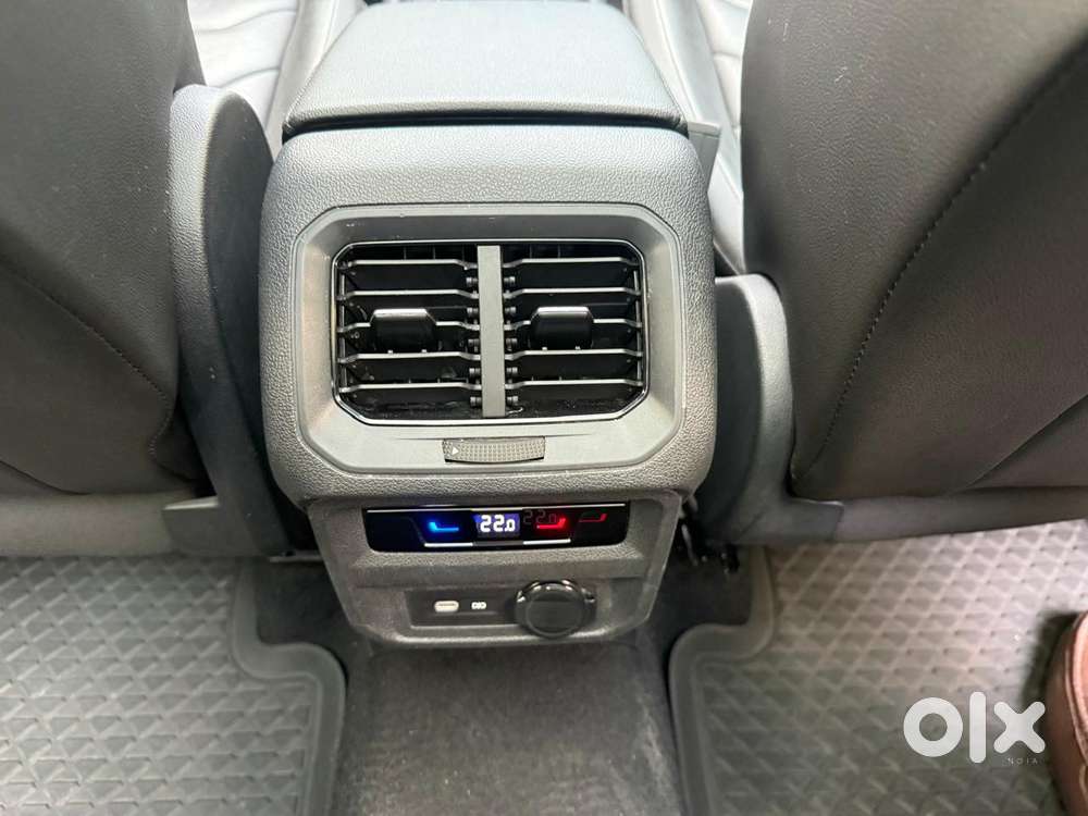 Volkswagen Tiguan 2.0 Elegance Tsi Dsg, 2023, Petrol