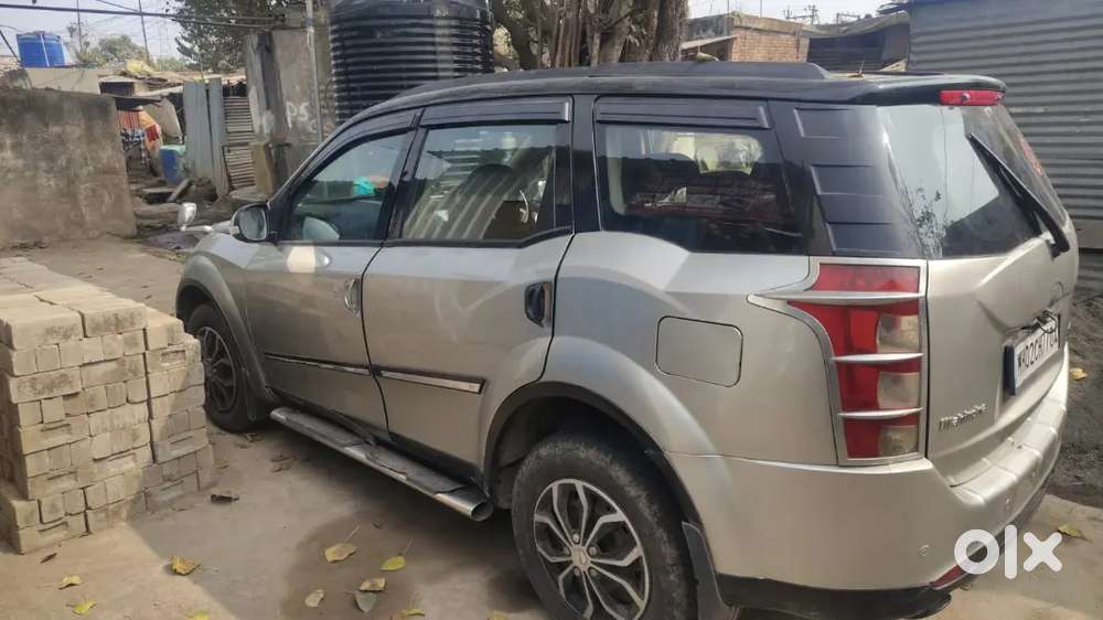 Mahindra Xuv500 2012