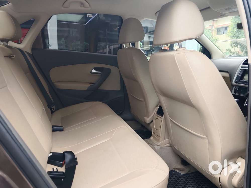 Volkswagen Vento Petrol Highline At, 2016, Petrol