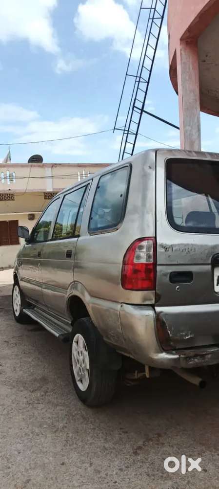Chevrolet Tavera B1 10 2008