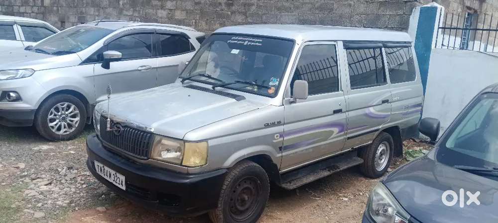 Toyota Qualis Diesel 2004, Ac, Ps, Remote Lock