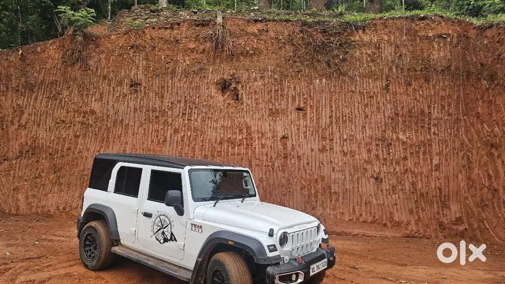 Mahindra Thar Roxx 2025