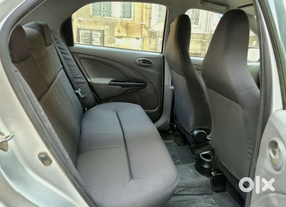 Toyota Etios, 2011, Petrol