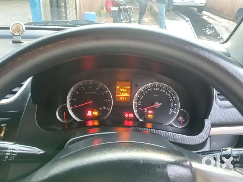 Maruti Suzuki Swift 2016 Vxi Petrol Manual