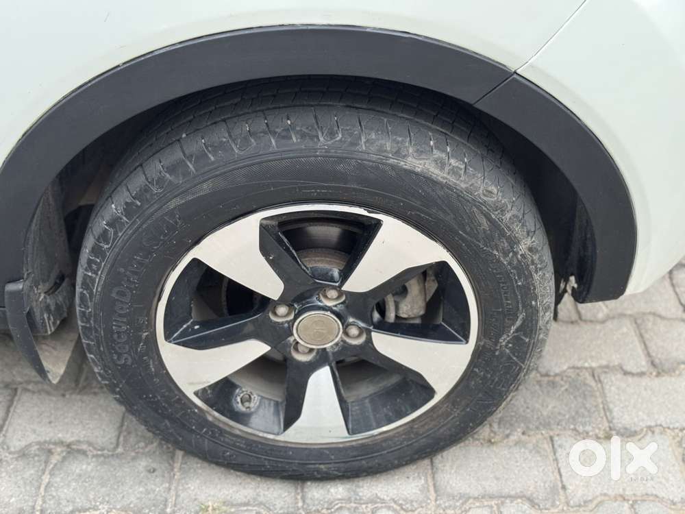 Tata Nexon 1.5 Revotorq Xza Plus Dualtone, 2019, Diesel
