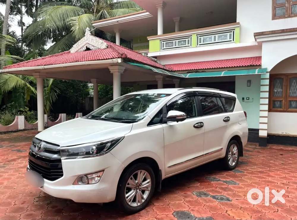 Crysta Z Automatic, Orginal Kerala,well Maintained, Company Service