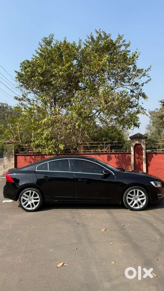 Volvo S60 2017 Diesel Well Maintained